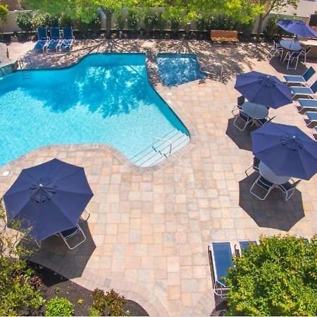 Beachcomber Resort Avalon Dış mekan fotoğraf