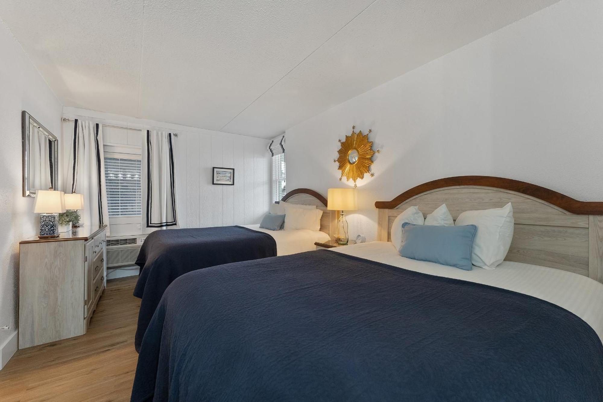 Beachcomber Resort Avalon Dış mekan fotoğraf