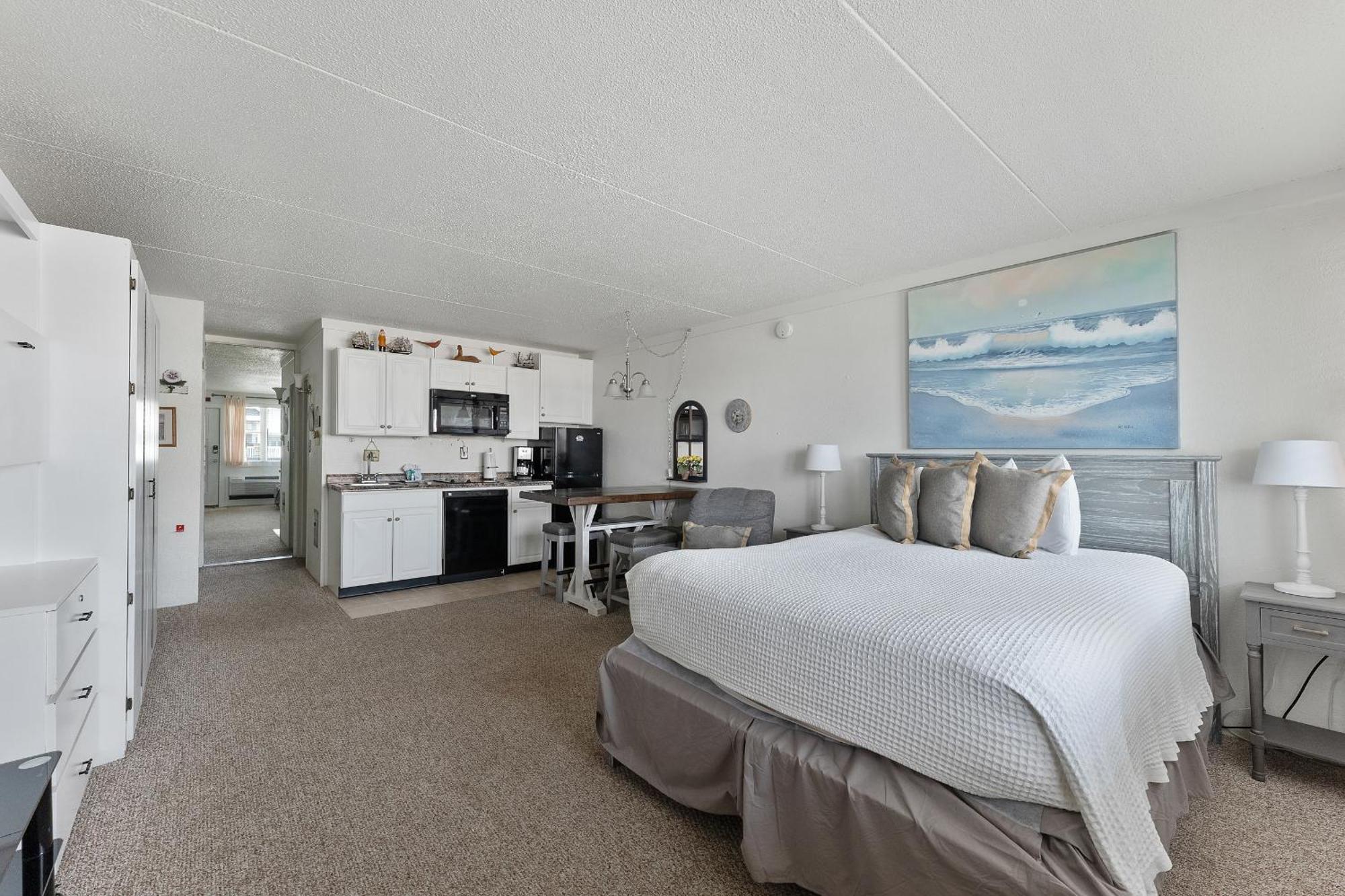 Beachcomber Resort Avalon Dış mekan fotoğraf